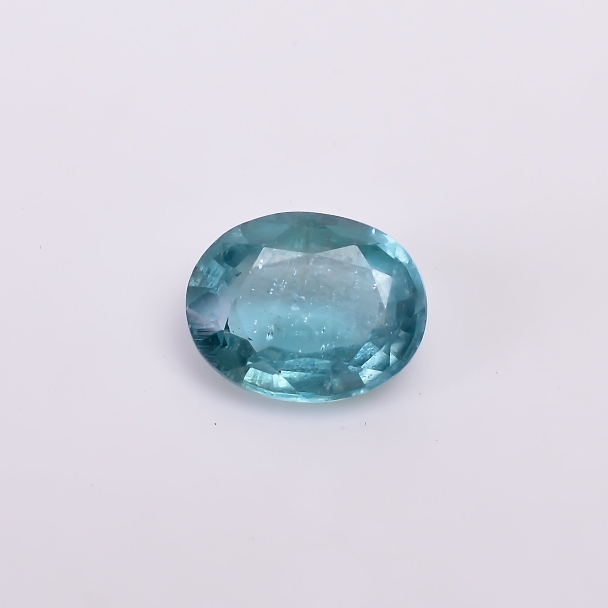 natural light green kyanite oval shape cut stone loose gemstone